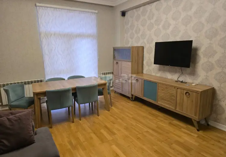 3 otaqlı mənzil , Bakı