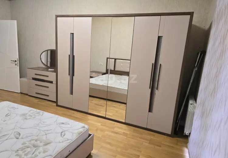 3 otaqlı mənzil , Bakı