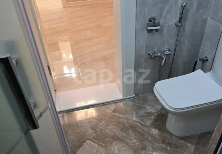 3 otaqlı mənzil , Bakı