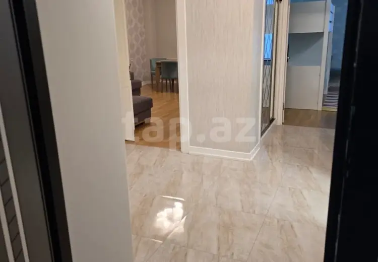 3 otaqlı mənzil , Bakı