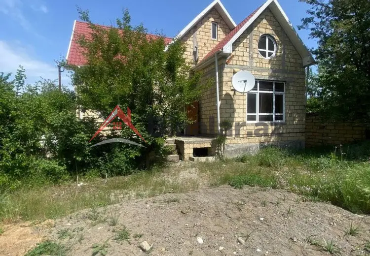 4 otaqlı mənzil Satılır, Quba
