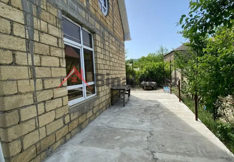4 otaqlı mənzil Satılır, Quba