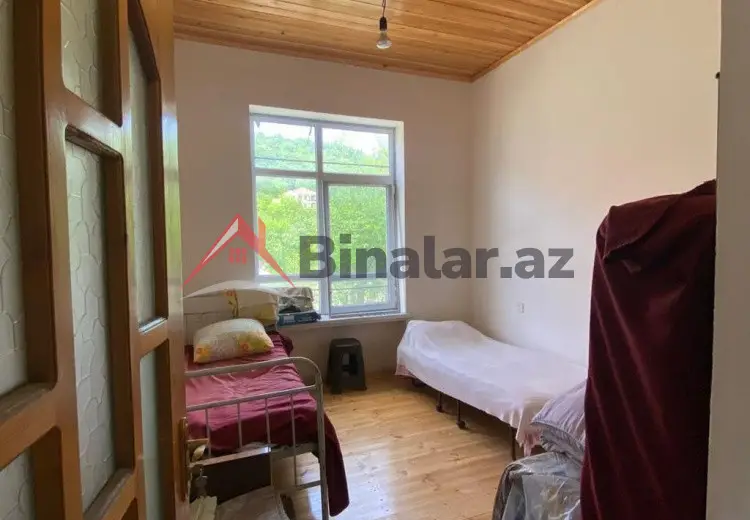 4 otaqlı mənzil Satılır, Quba