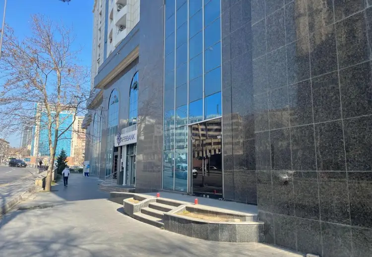 2670 m² Obyekt / Ofis Kirayə (aylıq), Yasamal, Bakı