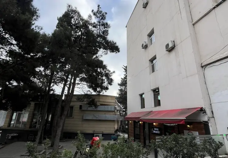 3 otaqlı mənzil Satılır, 4-cü mikrorayon, Nəsimi, Bakı