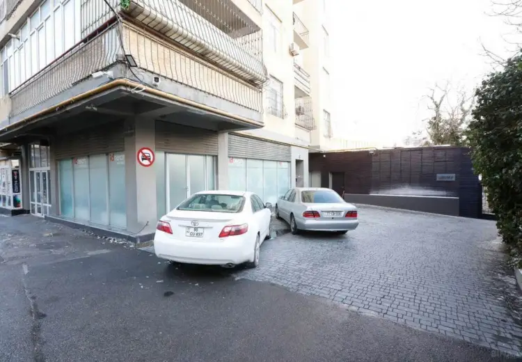 200 m² Obyekt / Ofis Satılır, Yasamal qəs., Yasamal, Bakı