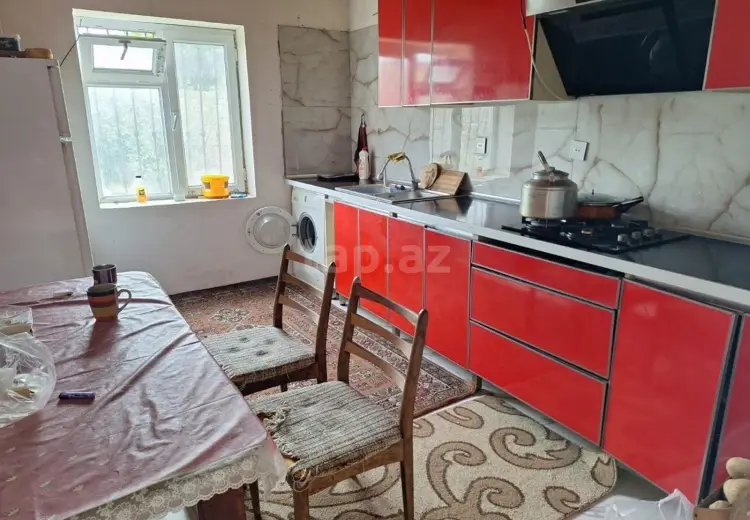 3 otaqlı mənzil , Bakı
