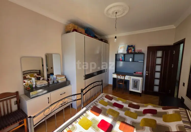 3 otaqlı mənzil , Bakı