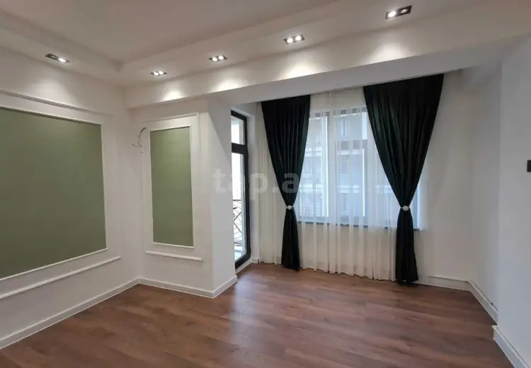 3 otaqlı mənzil , Bakı