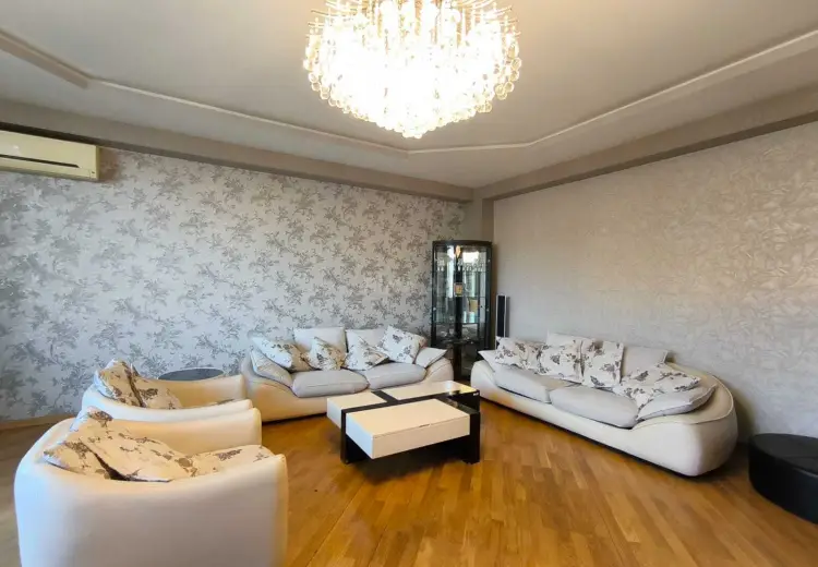 3 otaqlı mənzil Kirayə (aylıq), Nəsimi, Bakı