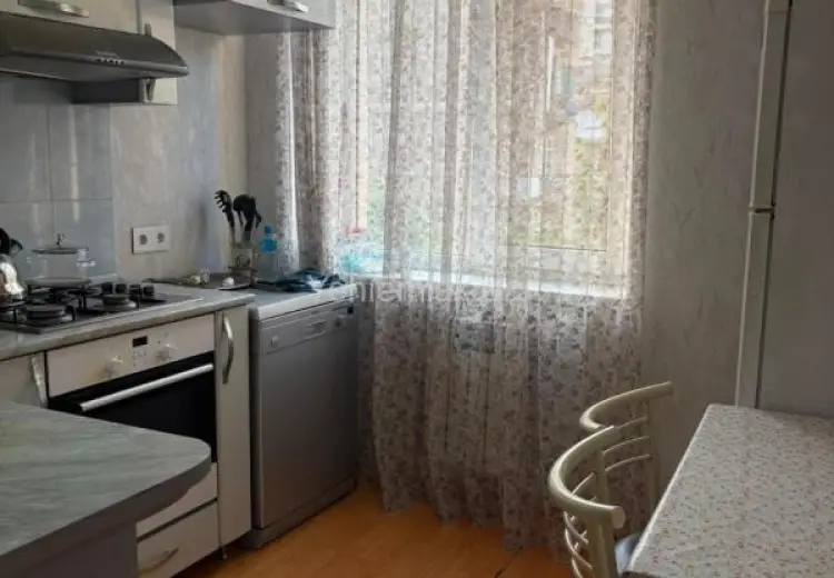 3 otaqlı mənzil Kirayə (aylıq), Yasamal qəs., Yasamal, Bakı
