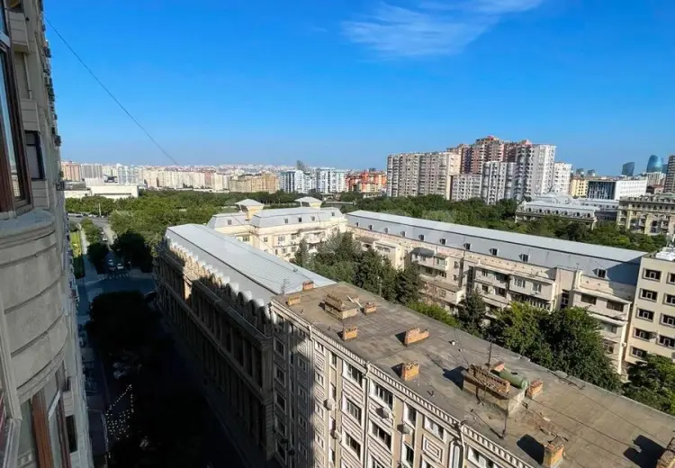 3 otaqlı mənzil , Bakı