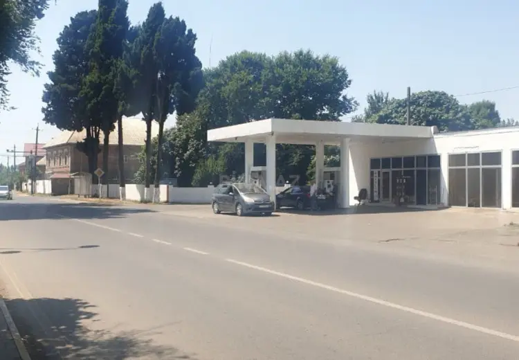 1064 m² Obyekt / Ofis Satılır, Lənkəran