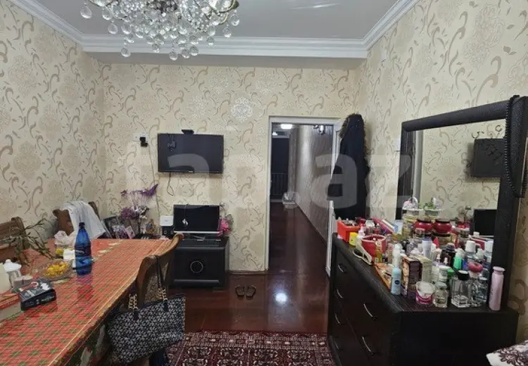 3 otaqlı mənzil , Bakı
