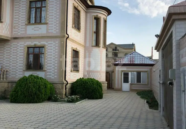 3 otaqlı mənzil , Bakı