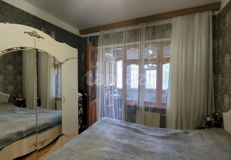 3 otaqlı mənzil , Bakı
