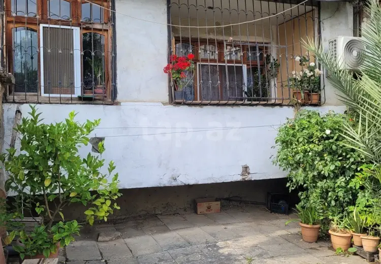 3 otaqlı mənzil , Bakı