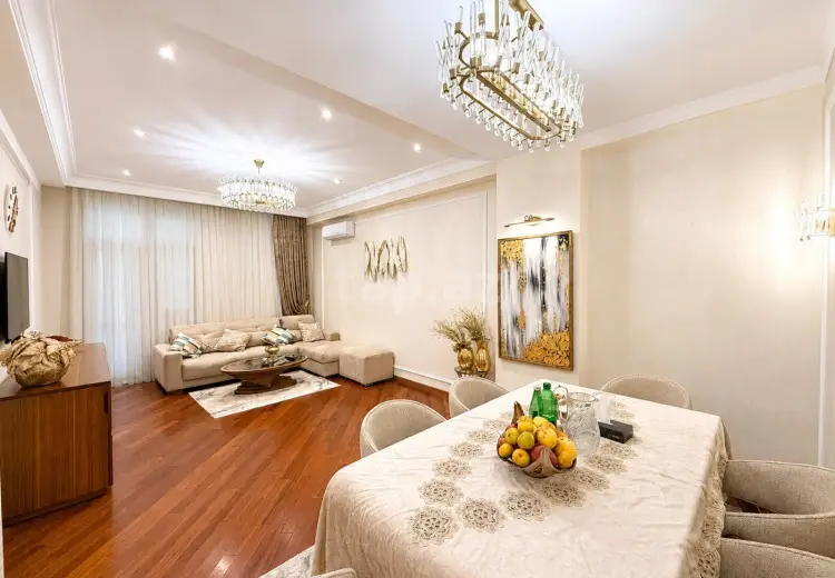 3 otaqlı mənzil , Bakı