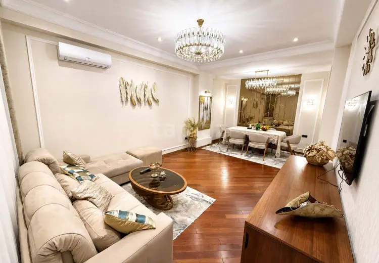 3 otaqlı mənzil , Bakı