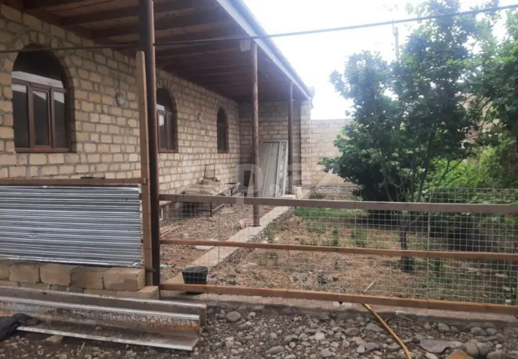 3 otaqlı mənzil , Gəncə