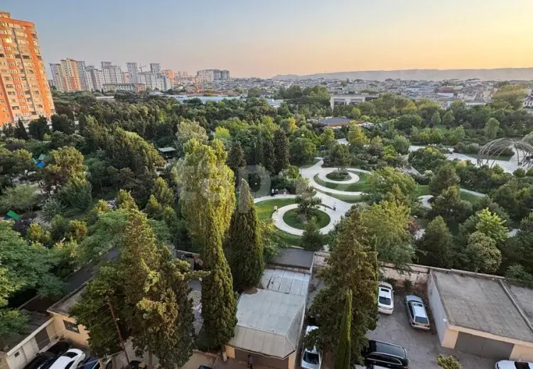 3 otaqlı mənzil , Bakı