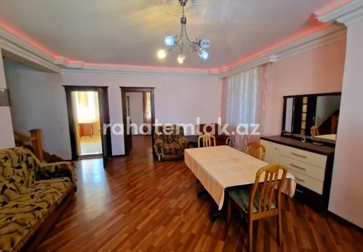 7 otaqlı mənzil Satılır, Bakı