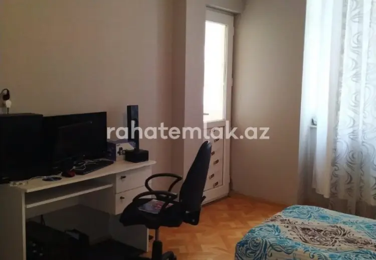 3 otaqlı mənzil Satılır, Bakı