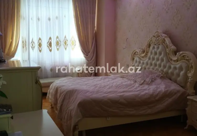 3 otaqlı mənzil Satılır, Bakı