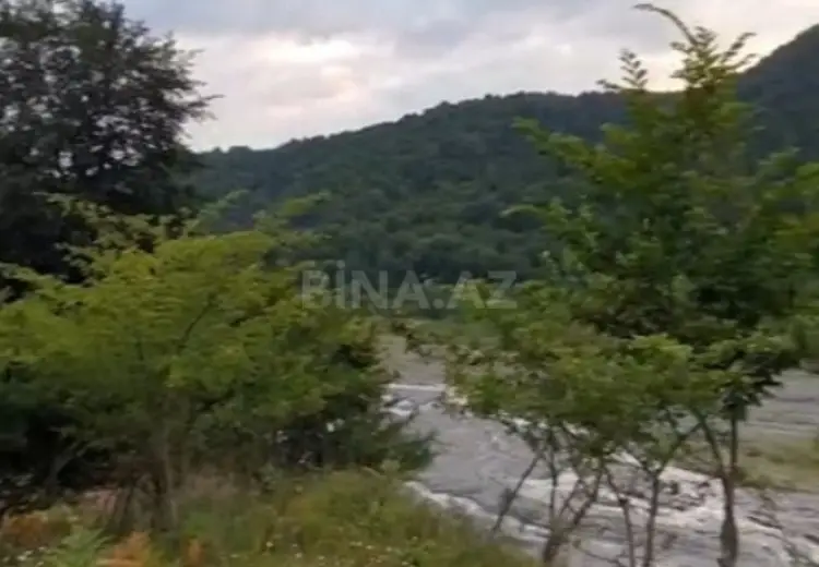 7 sot Torpaq Satılır, Qəbələ