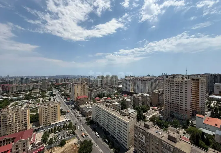 3 otaqlı mənzil , Bakı