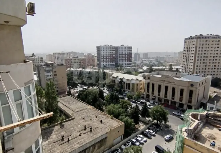 3 otaqlı mənzil , Bakı