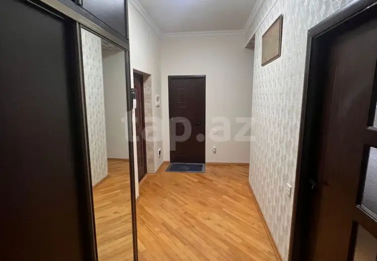 3 otaqlı mənzil , Bakı