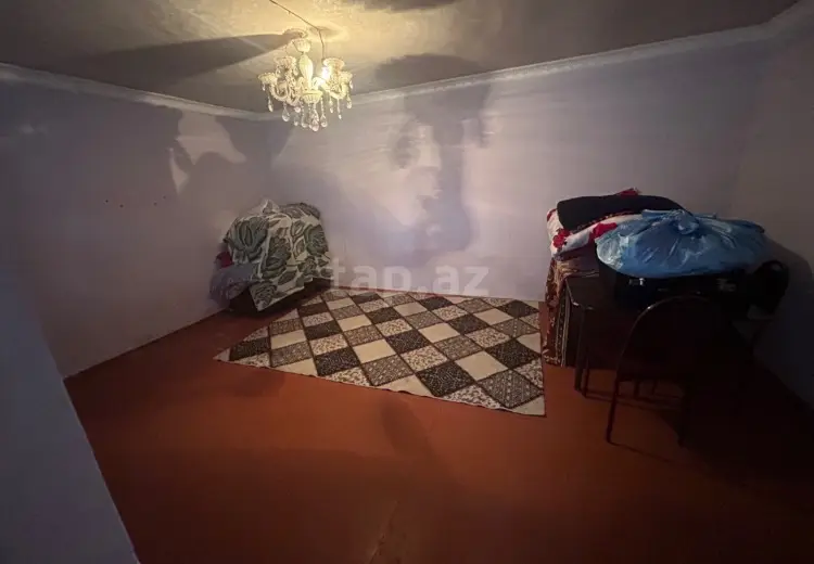 3 otaqlı mənzil , Şəki