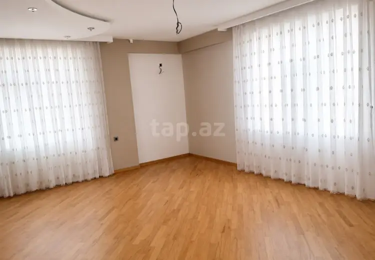 3 otaqlı mənzil , Bakı