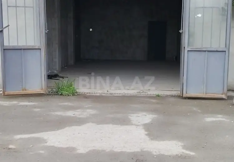 500 m² Obyekt / Ofis Satılır, Bərdə
