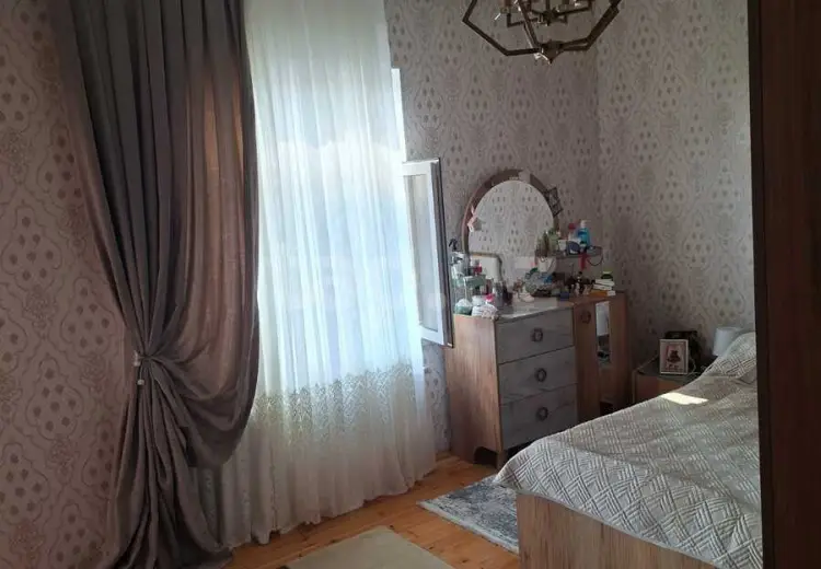 3 otaqlı mənzil , Xırdalan