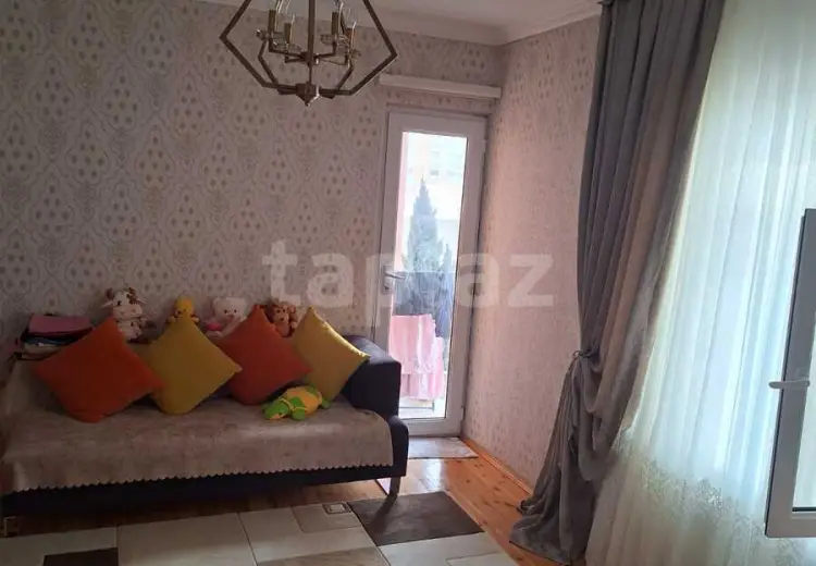 3 otaqlı mənzil , Xırdalan