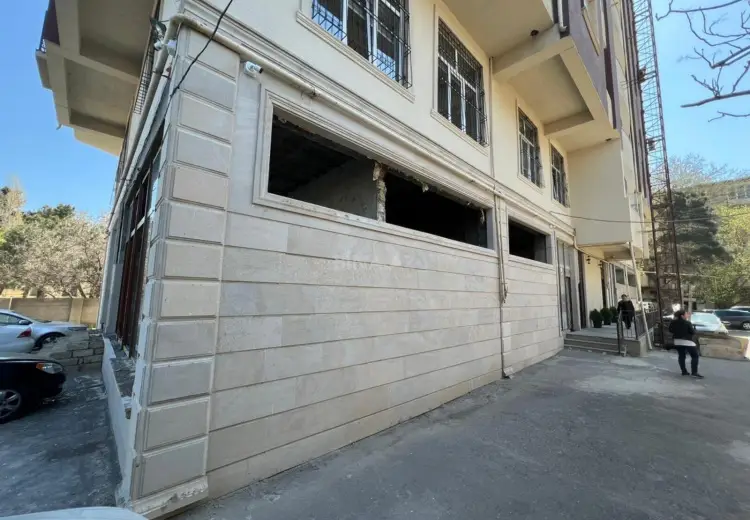 990 m² Obyekt / Ofis Satılır, 3-cü mikrorayon, Nəsimi, Bakı