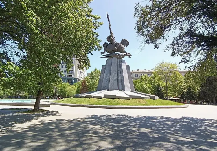 100 m² Obyekt / Ofis Kirayə (aylıq), Nəsimi, Bakı