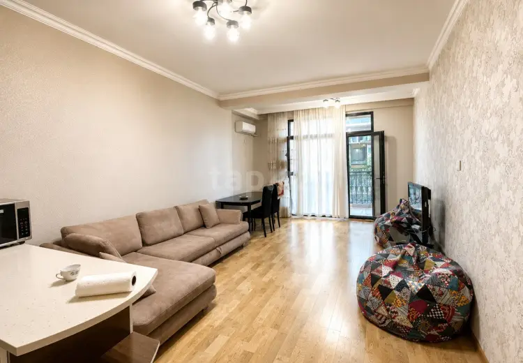 3 otaqlı mənzil , Bakı