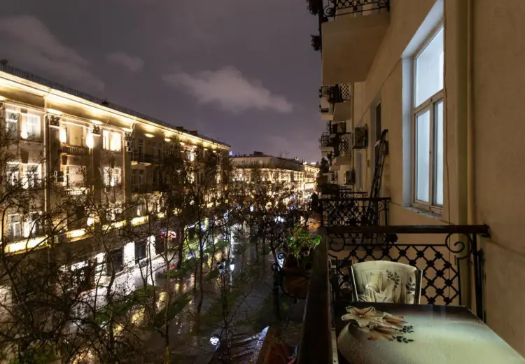 3 otaqlı mənzil Kirayə (aylıq), Sahil qəs., Səbail, Bakı
