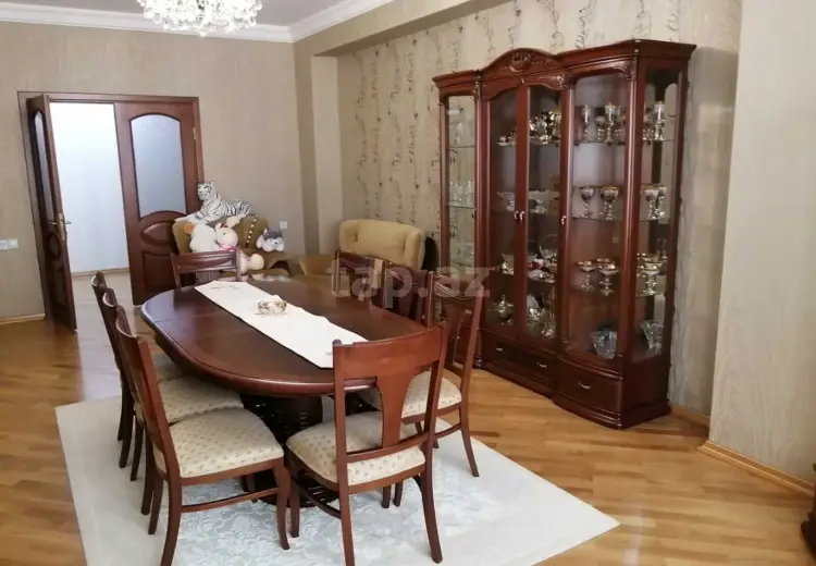 3 otaqlı mənzil , Bakı