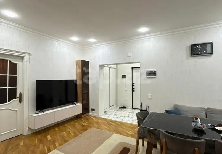 3 otaqlı mənzil , Bakı