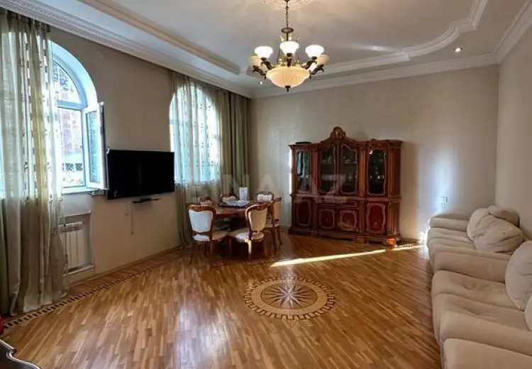 4 otaqlı mənzil Satılır, Badamdar qəs., Səbail, Bakı