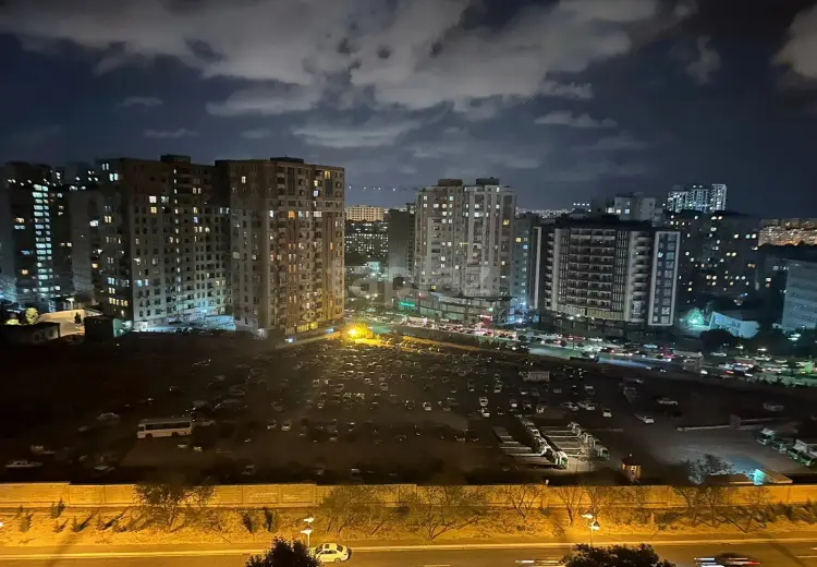 3 otaqlı mənzil , Bakı