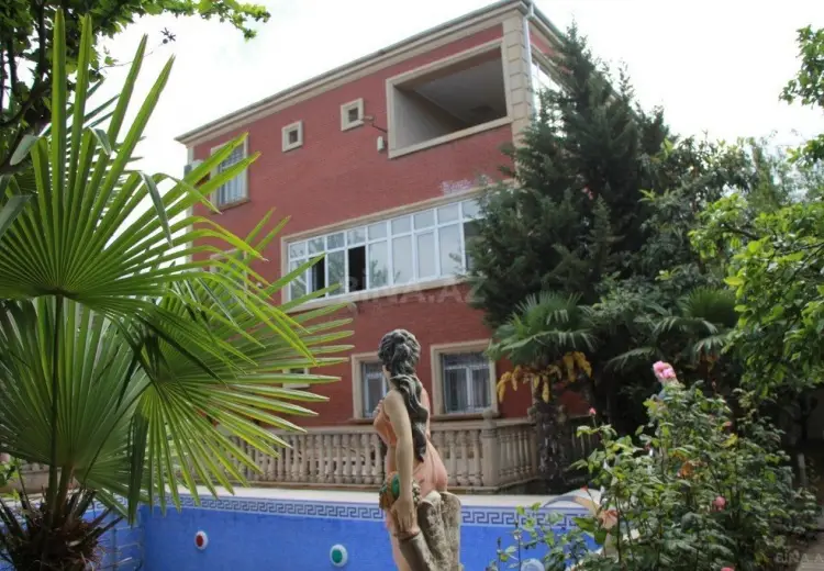 7 otaqlı mənzil Satılır, Abşeron