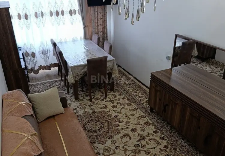 3 otaqlı mənzil Satılır, Gəncə