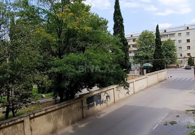 3 otaqlı mənzil Satılır, Gəncə