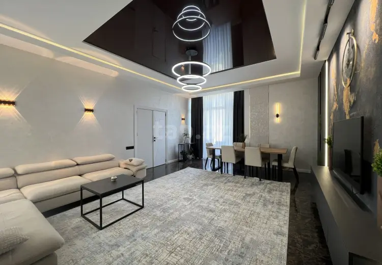 3 otaqlı mənzil , Bakı