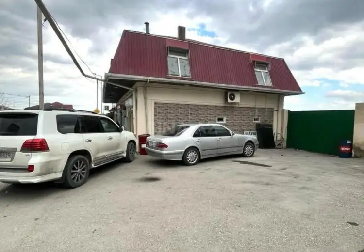 320 m² Obyekt / Ofis Satılır, Binəqədi, Bakı